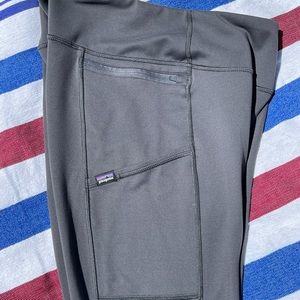 Patagonia pack out tight